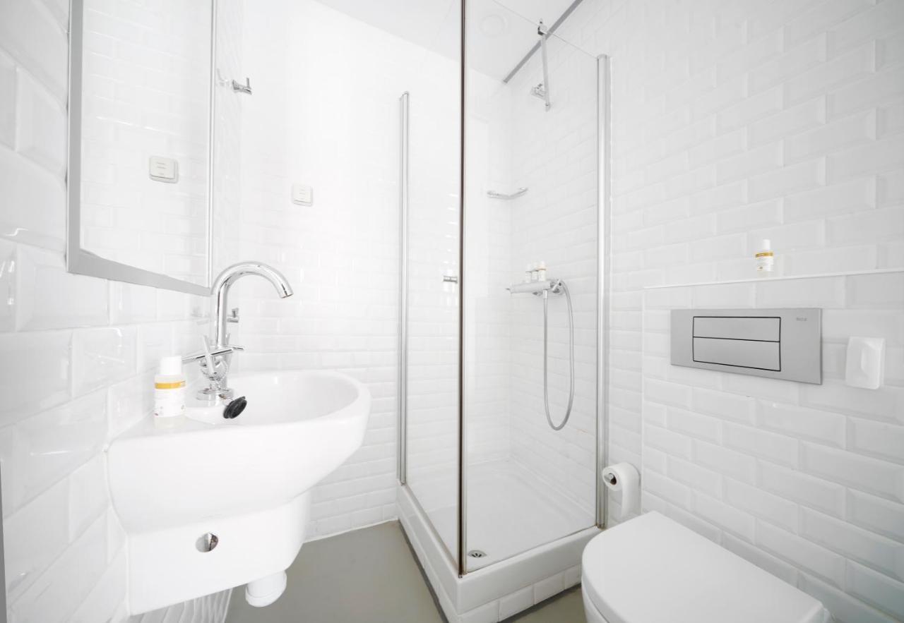 Numa Madrid Script Aparthotel Luaran gambar