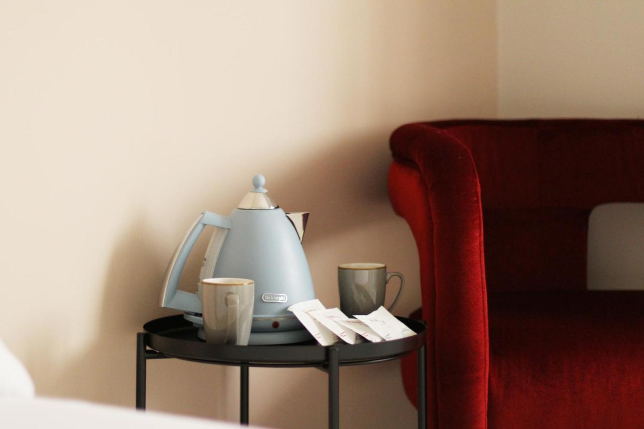Numa Madrid Script Aparthotel Luaran gambar