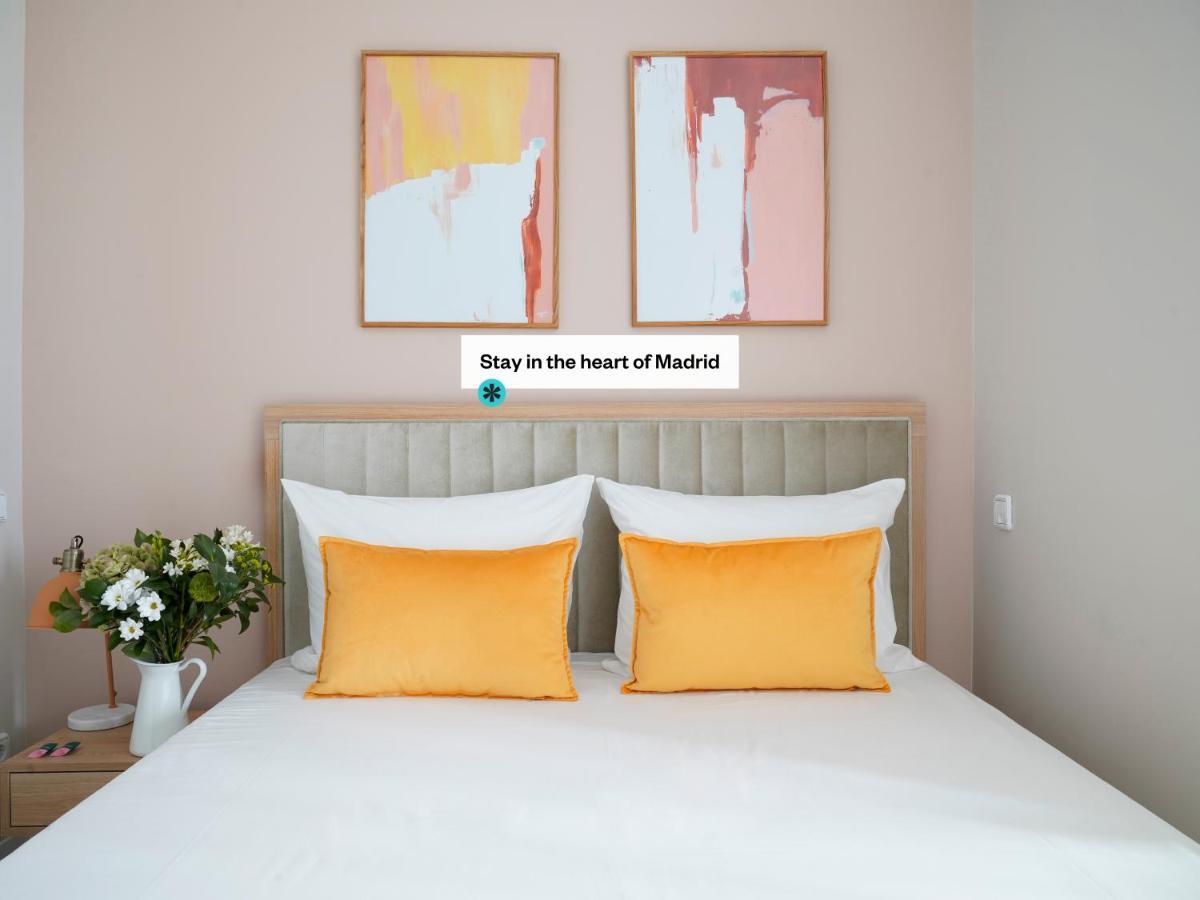 Numa Madrid Script Aparthotel Luaran gambar
